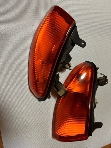 スカイライン R32  ウインカー（コーナーランプ） 
左右セット