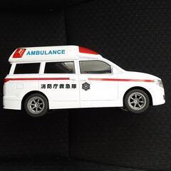 激レア　メーカー不明　E52　エルグランド　救急車　ジャンクの画像