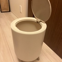 ゴミ箱ダストボックス