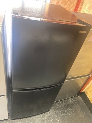 ☆中古￥15,800！IRIS OHYAMA　142㍑2ドア冷蔵庫　家電　2023年製　IRSD-14A-B型　幅50㎝ｘ奥行55㎝ｘ高さ122㎝　【BG015】