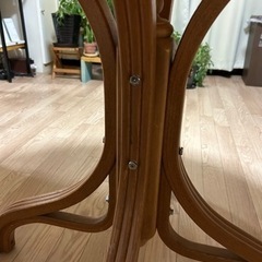  （商談中）丸型 ダイニングテーブル椅子2脚 セット  の画像