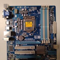 マザーボード GIGABYTE GA-B75M-D3H rev1.1の画像