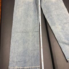 デニム　ジーンズ　サイズS　試着１回のみ　の画像