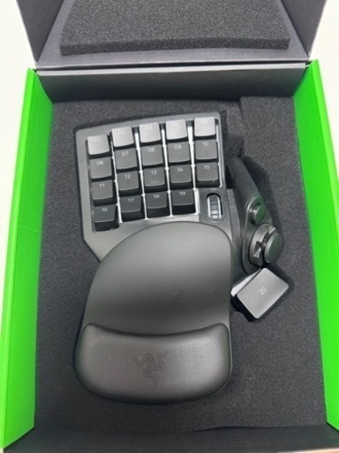 RAZER　TARTARUS V2