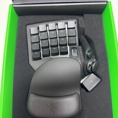RAZER　TARTARUS V2の画像
