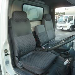 H17 いすゞエルフ　4.8ディーゼルフルフラットロー　２ｔアルミバン　スムーサー5ＭＴ　ＡＢＳ　エアバック　ＡＳＲ　ラッシングレール2段　サイドドア　検付き1年　　16918　　の画像