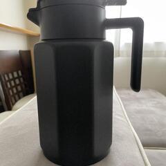 ポット(300円)の画像