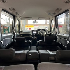 安心の1年保証付き☆24年式☆ガソリン代 節約☆S-HYBRID入りました‼️月々1.2万円〜分割払い可❗️車検2年付き！大人気☆日産 セレナ☆8人乗り☆SDナビ付き☆走行中DVD見れます☆クルーズコントロール☆ETC☆バックカメラ☆ドラレコ付きのフル装備☆電動スライドドア☆ウィンカーミラー☆社外アルミ☆フル装備☆事故修復歴無し☆車内広々三列シート‼️の画像