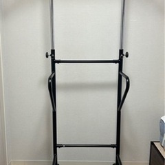 懸垂マシン／懸垂機