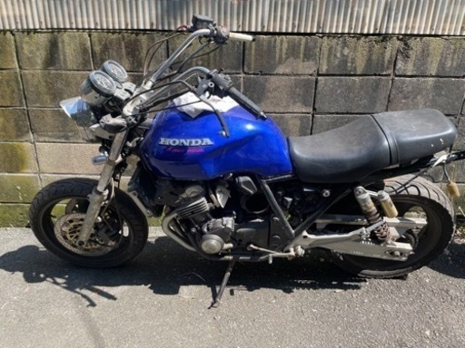 決まりました！cb400sf スーフォア レストア放置不動