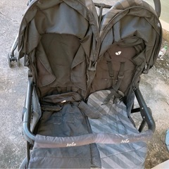 2人乗りベビーカーの画像