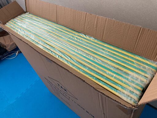 新品！！100cm×100cm 厚さ2cm!!大型ジョイントマット20枚！！黄色/緑