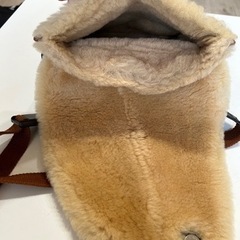 UGG アグ　ポーチばっくの画像