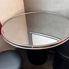 ドラム缶テーブルの画像