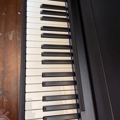 電子ピアノ　かわい 楽器の画像