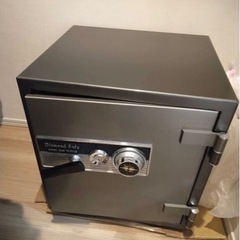 【無料】耐火金庫　ダブルロック式