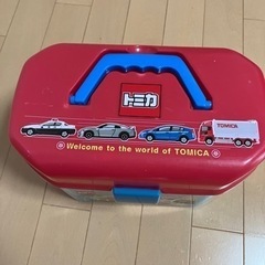 トミカ収納ケースの画像