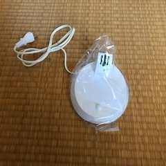 ⭕️⭐️新品未使用品   ソレアード白電気ケトル  断捨離の為、出品致します。 値下げ交渉可能。お気軽にお申し付け下さい。買い手が見つからない場合には今月末に削除致します。 ⭕️⭐️の画像