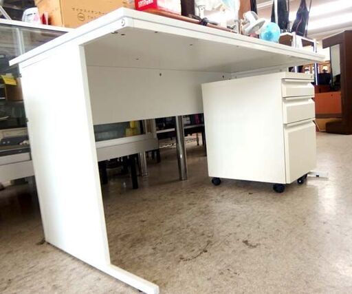 ② オフィスデスク 幅140㎝ 袖机付き オフィスコム オフィス 事務デスク 事務机 OAデスク  札幌市北区屯田