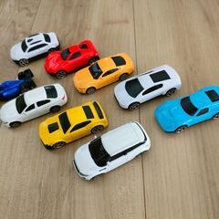 トミカじゃないミニカー 9台