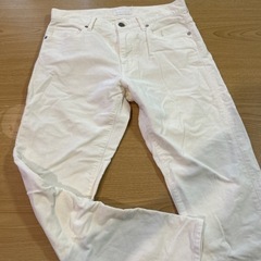 パンツ100円からの画像