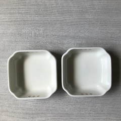 洋風　小鉢　2つの画像