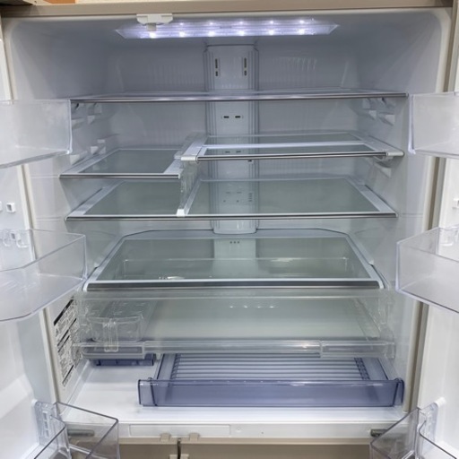 【軽トラ無料貸し出し】【MITSUBISHI】【6ドア冷蔵庫700L】【トレファク所沢店】