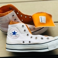限定モデルconverseスニーカー2セットの画像