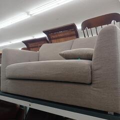 ★ジモティー割あり★3Pソファー　現状販売　高さ(H)72× 幅(W)142× 奥行(D)142(cm)　【joh1652】