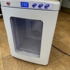 ディスプレー型ポータブル保冷庫　