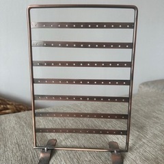 ピアススタンド ジュエリーケースの画像