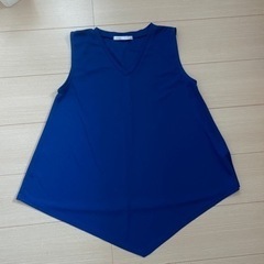 ノースリーブ　トップス　タンクトップ　Tシャツの画像