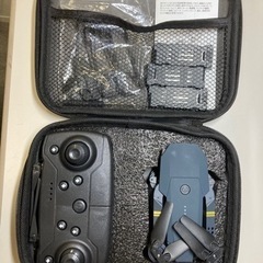 ドローン　2機の画像