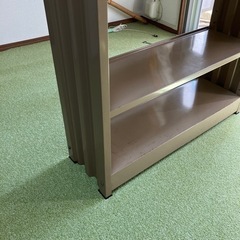 スチール本棚の画像