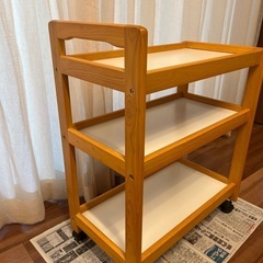 木製カートの画像