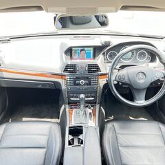 神奈川【自社ローン】保証人無可★全国対応★E250【CGIブルーエフィシェンシー】AMG18インチAW/走行中TV可/ETC/バックカメラ/黒レザーシート/シートヒーター/メモリー付きパワーシート/クルコン/レーダー/ドラレコの画像