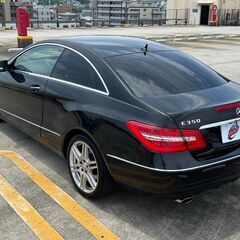 神奈川【自社ローン】保証人無可★全国対応★E250【CGIブルーエフィシェンシー】AMG18インチAW/走行中TV可/ETC/バックカメラ/黒レザーシート/シートヒーター/メモリー付きパワーシート/クルコン/レーダー/ドラレコの画像