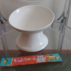 ネコちゃん用 エサ皿  猫の陶器の食器の画像