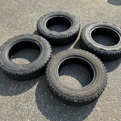 TOYO トーヨーブロックタイヤ 145/80R12 4本セットの画像