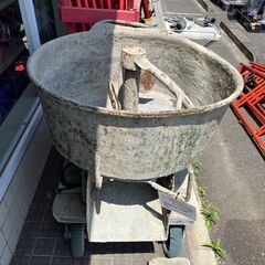 【メーカー・型番不明】コンクリートミキサーの画像