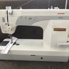 (売れました)革　デニムも縫える★JANOME職業用ミシンHS-70★