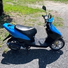 839.　動画あり　ジーツー　ZZ  限定カラー　原付　2スト　バイク 50cc   車体の画像