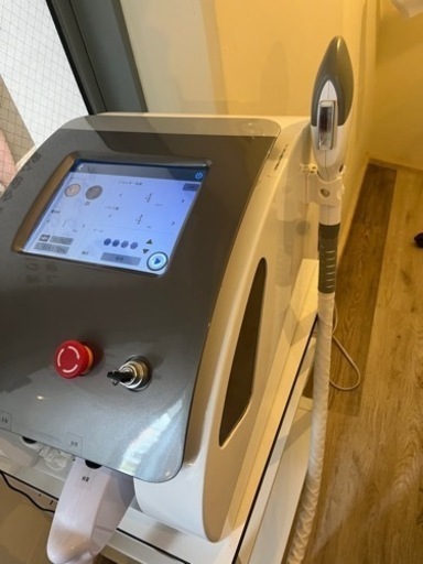 脱毛マシン（お話し早い方値下げ可）