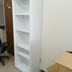 事務デスク他オフィス家具一式の画像
