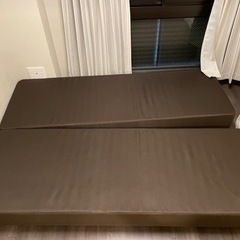 serta ダブルベッドの画像