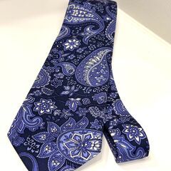 【さらに値下げしました！】未着用★ETROネクタイ（イタリア製 ／ブルー系／ペイズリー柄）