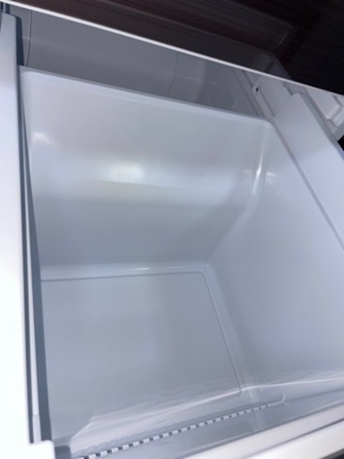 ?セール?送料・設置込み可　冷蔵庫　282L Hisense 2020年