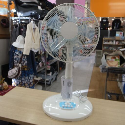 41/607 パンパシフィックトレーディング リビング扇風機 2023年製 JN-AMLF30【モノ市場 知立店】