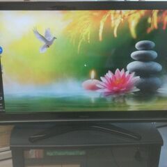 52インチテレビ モニターとして テレビ台付き