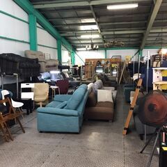 ジャングルジャングル貝塚店　今が買い！！　家具大量値下げしました！！　家具　貝塚市　二色浜　リサイクルショップ　 − 大阪府